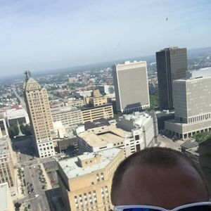 Meet your Posher, Devin